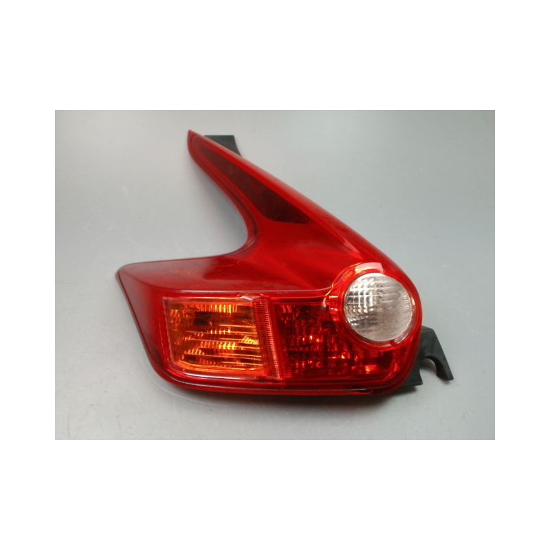 FEU ARRIERE GAUCHE  NISSAN JUKE Phase 1 2010-...