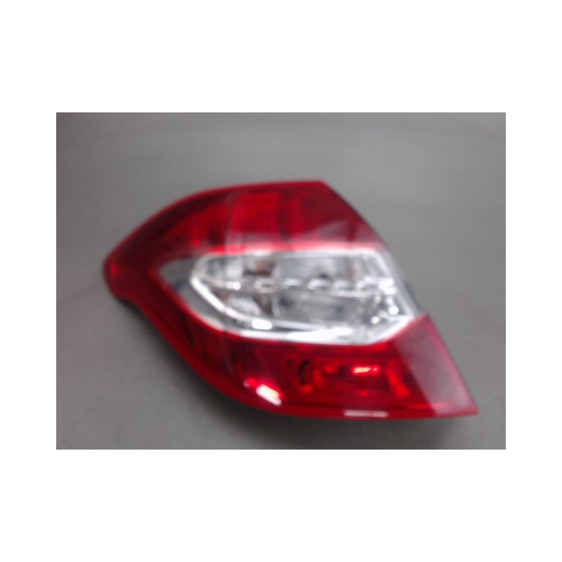 FEU ARRIERE GAUCHE  CITROEN C4
