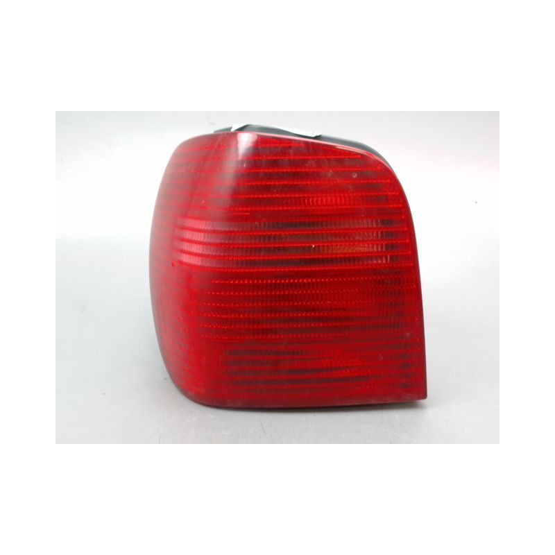 FEU ARRIERE GAUCHE  VOLKSWAGEN POLO III Phase 2 (6N) 1999-2001