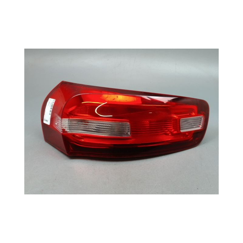 FEU ARRIERE GAUCHE  CITROEN C4 PICASSO