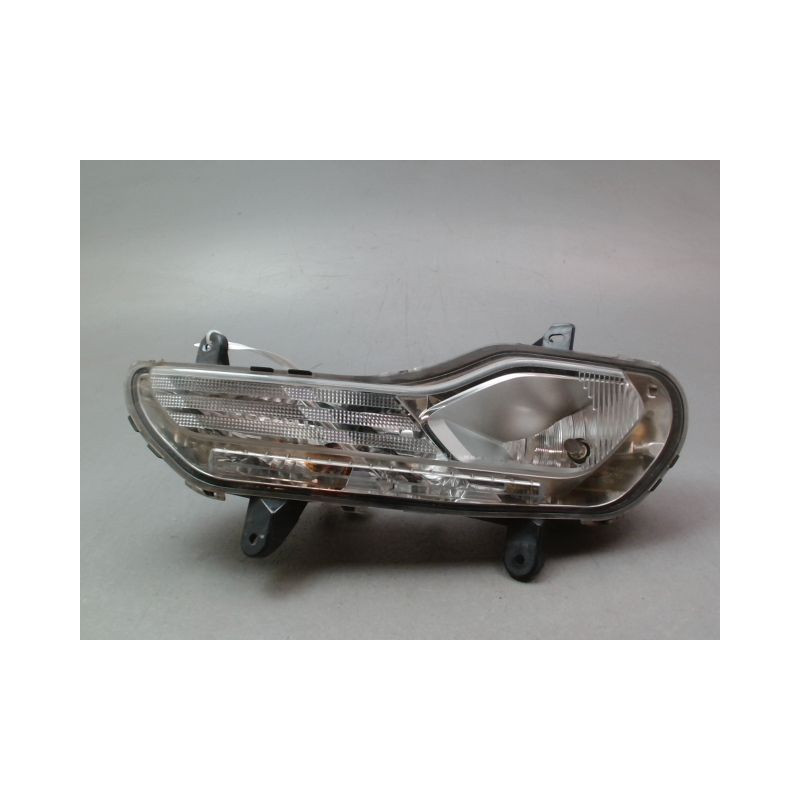 PHARE ANTIBROUILLARD AVANT GAUCHE FORD KUGA
