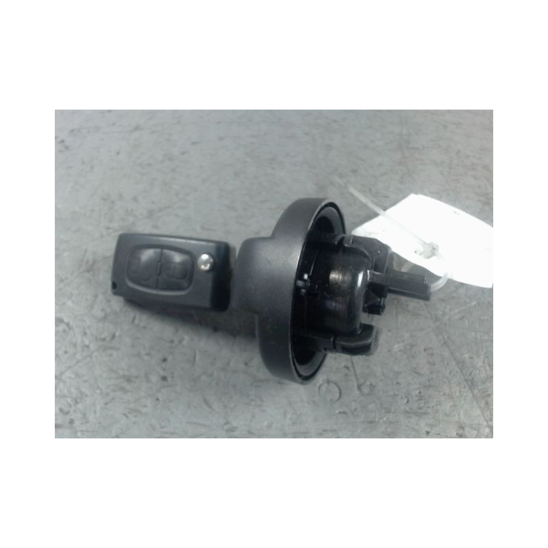 VOLET DE TRAPPE CARBURANT CITROEN C3 2009-