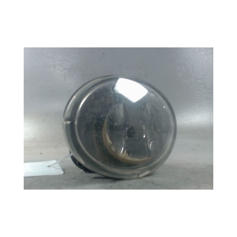 PHARE ANTIBROUILLARD AVANT GAUCHE VOLKSWAGEN PASSAT SW 2005-