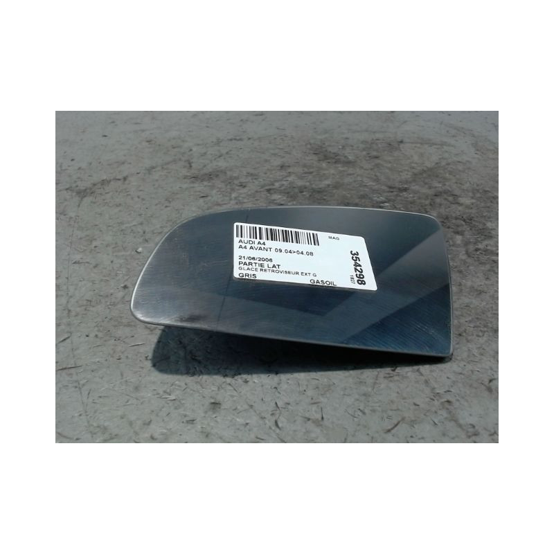 GLACE RETROVISEUR EXT G AUDI A4 AVANT 04-08