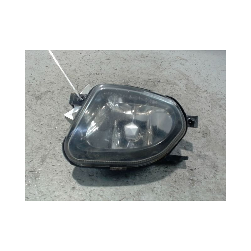 PHARE ANTIBROUILLARD AVANT GAUCHE MERCEDES CLASSE E 2002-