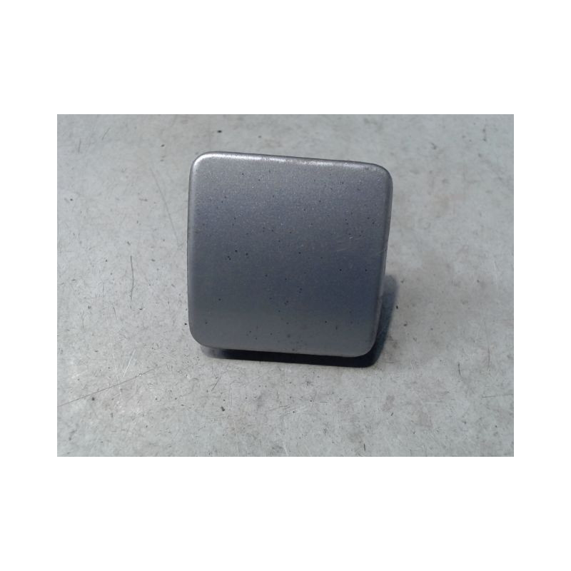 OBTURATEUR COUVRE CROCHET DE BOUCLIER AV CITROEN C5 2001-2004