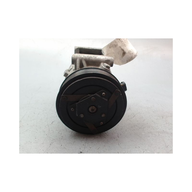 COMPRESSEUR AIR CONDITIONNE RENAULT SCENIC MONOSP. II Phase 1 2003-2006