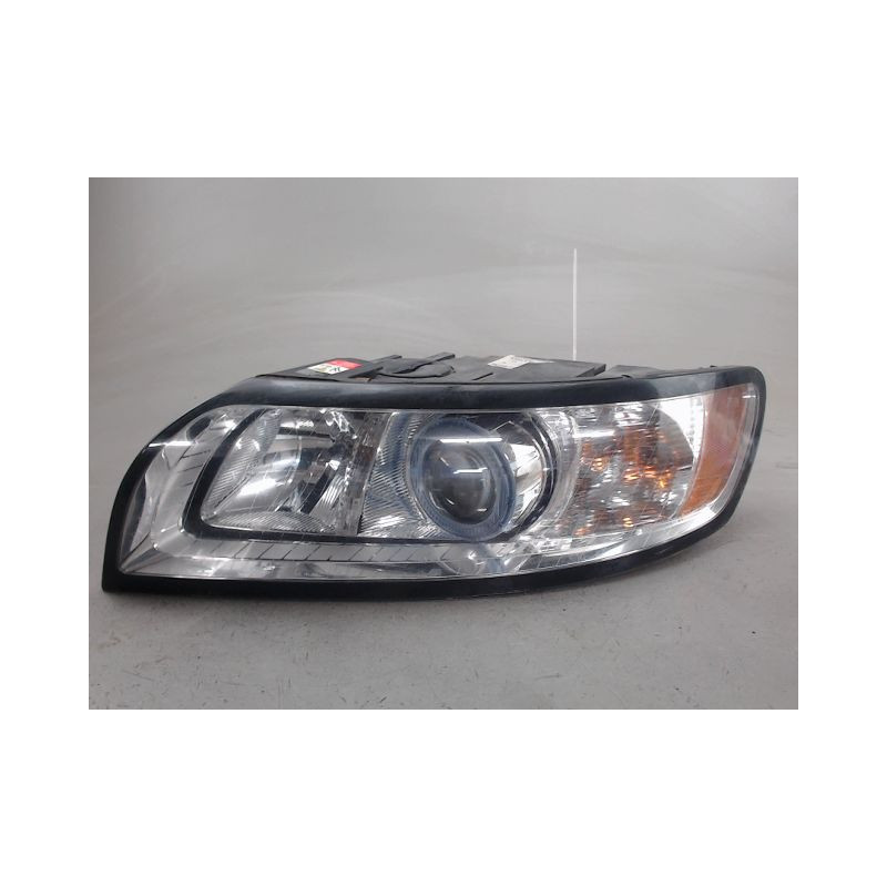 PHARE GAUCHE VOLVO V50