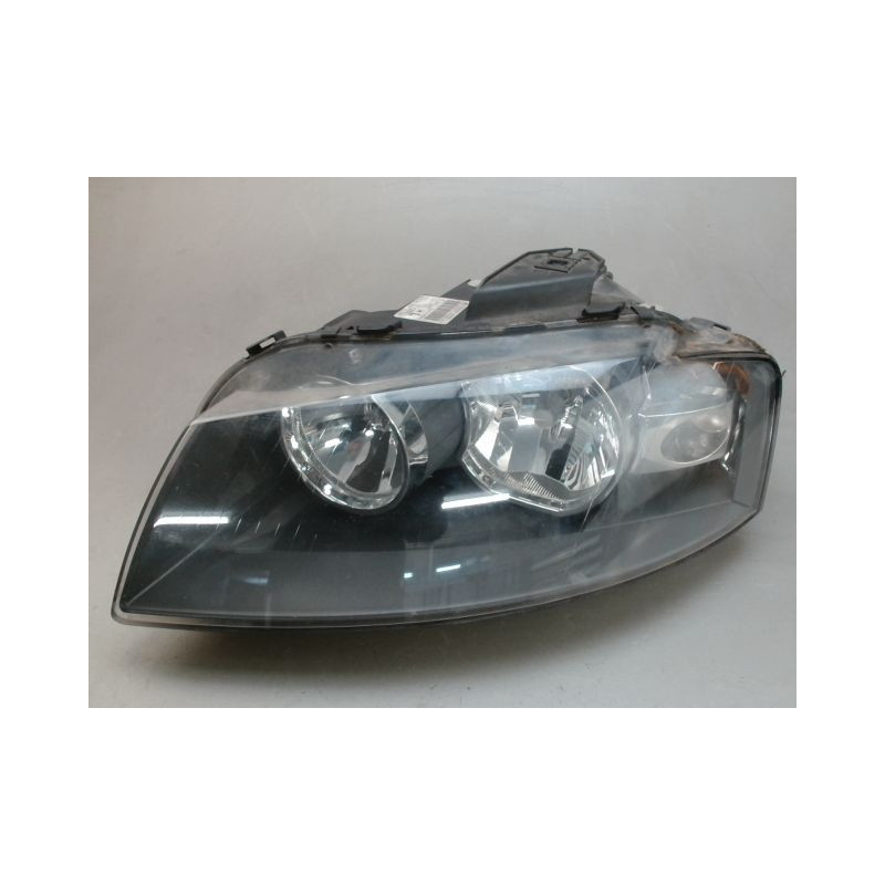PHARE GAUCHE AUDI A3
