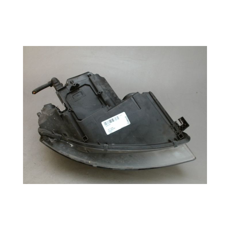PHARE GAUCHE AUDI A3
