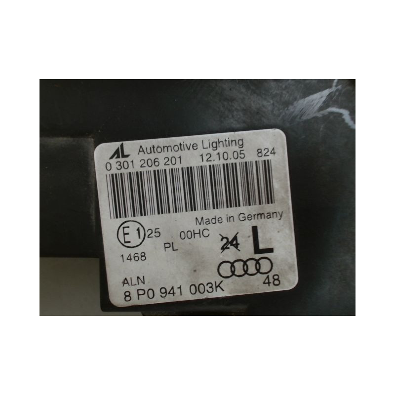 PHARE GAUCHE AUDI A3