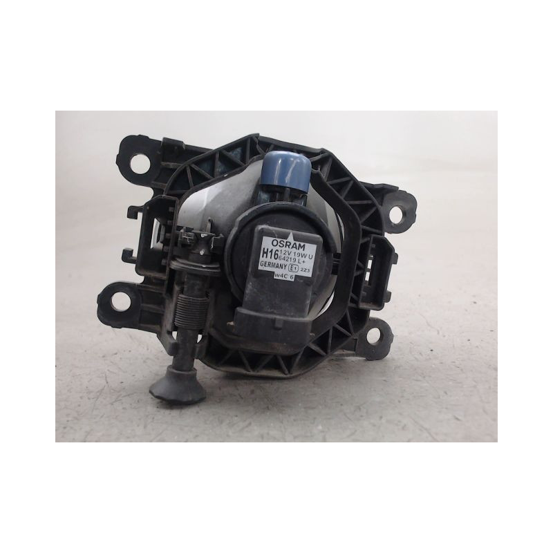 PHARE ANTIBROUILLARD AVANT DROIT RENAULT TWINGO