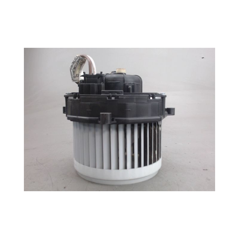 MOTEUR VENTILATEUR CHAUFFAGE CITROEN C4