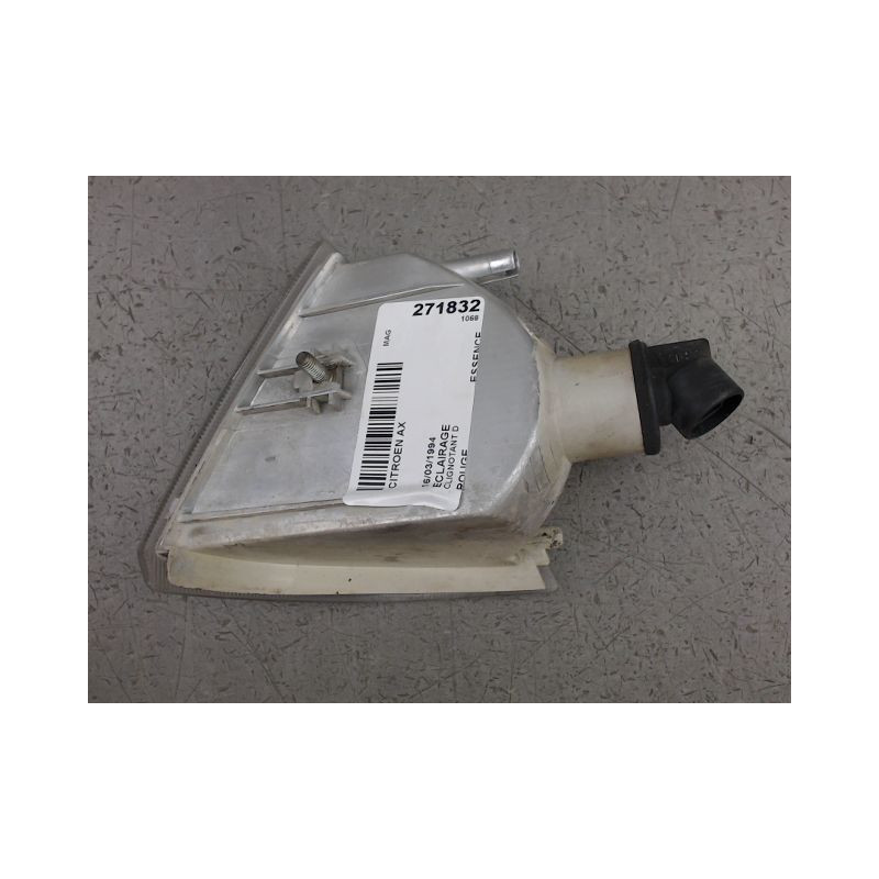CLIGNOTANT DROIT CITROEN AX