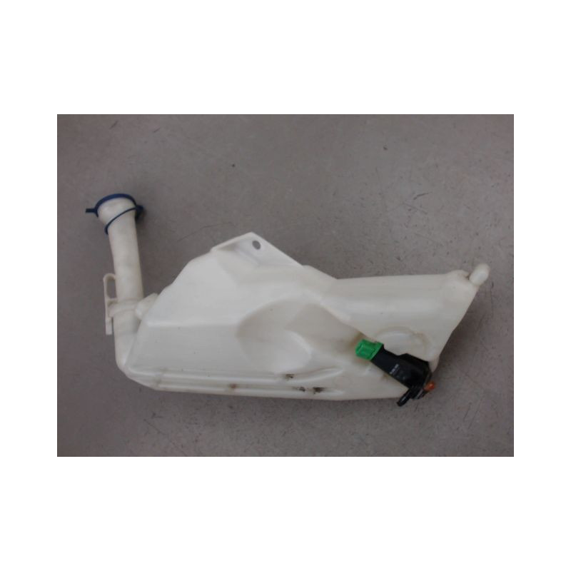 RESERVOIR LAVE-GLACE AVANT PEUGEOT 206