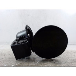 VOLET DE TRAPPE CARBURANT
