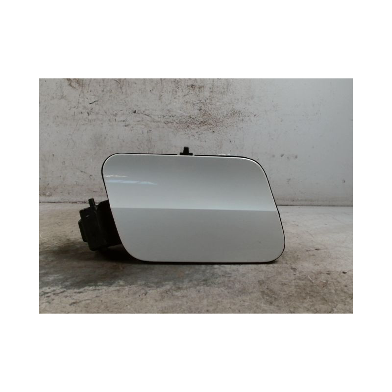 VOLET DE TRAPPE CARBURANT PEUGEOT 3008 2009-