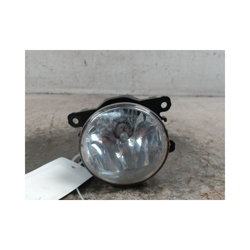 PHARE ANTIBROUILLARD AVANT DROIT RENAULT CLIO IV