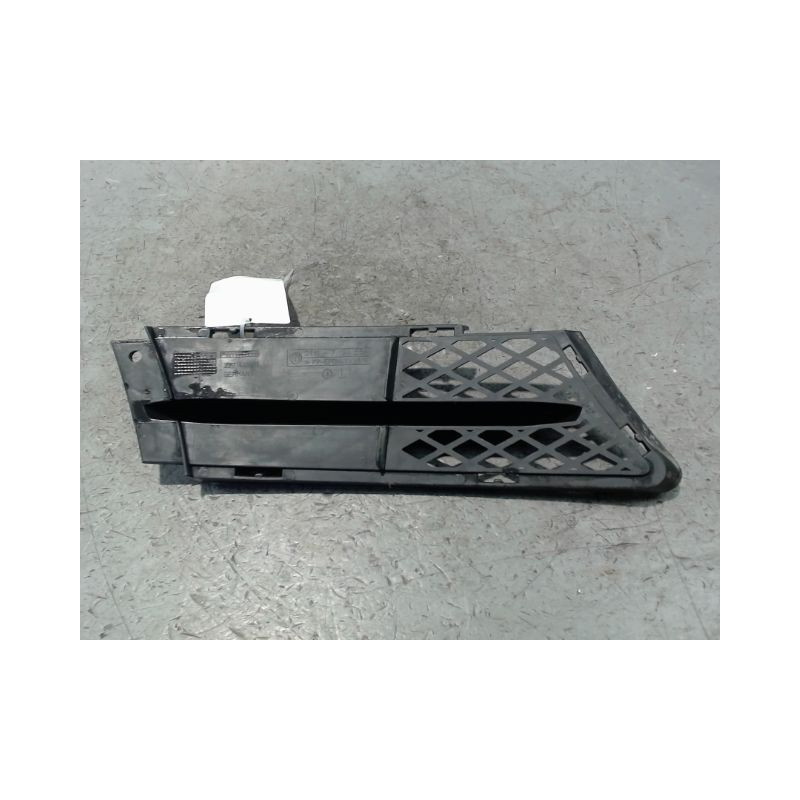 OBTURATEUR PHARE ADDITIONNEL PARE-CHOC AVG BMW SERIE 3 TOURING (E91)