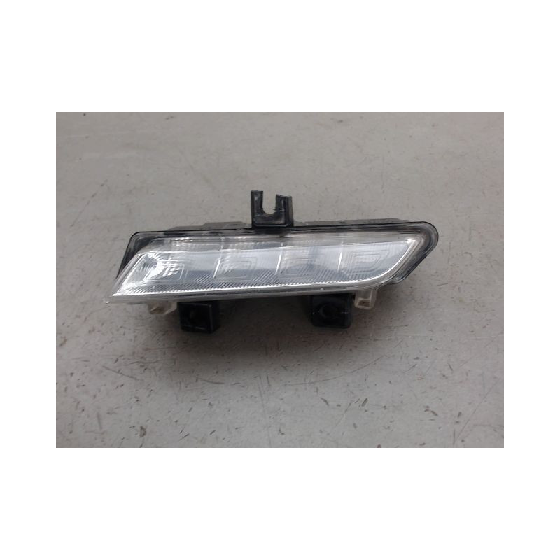 FEUX POSITION GAUCHE RENAULT CLIO