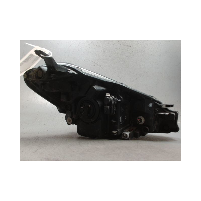 PHARE GAUCHE TOYOTA YARIS