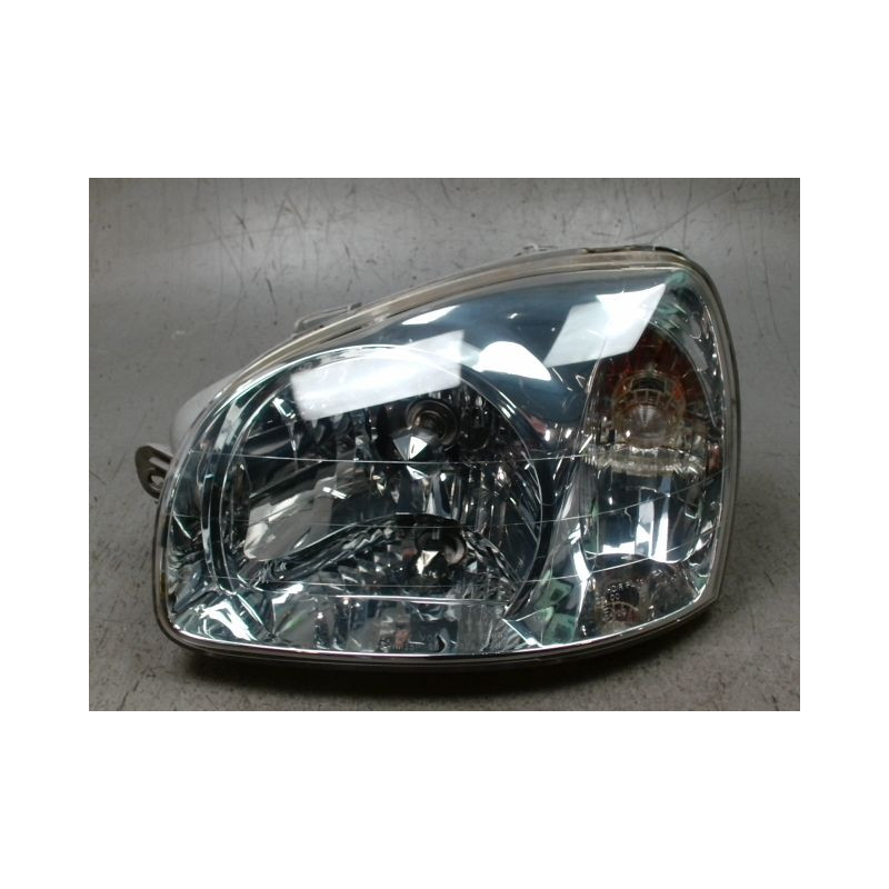 PHARE GAUCHE HYUNDAI SANTAFE