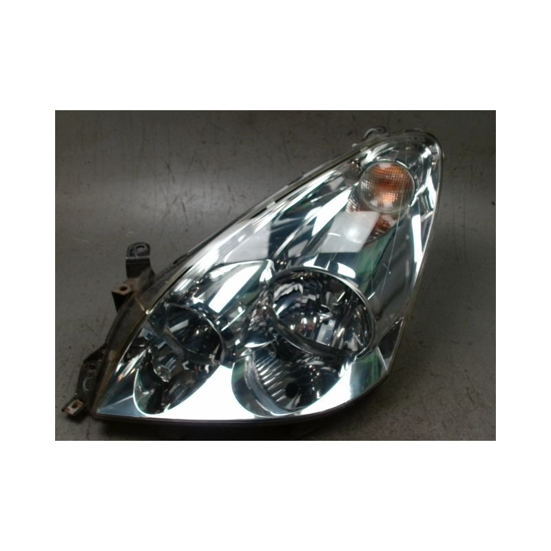 PHARE GAUCHE TOYOTA COROLLA VERSO 2004-2007