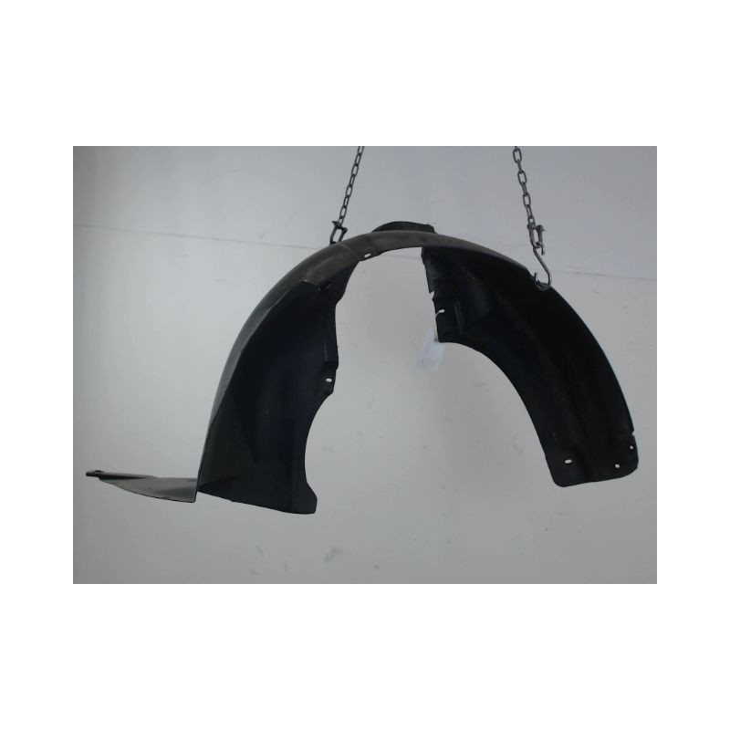 PARE-BOUE AVANT GAUCHE VOLKSWAGEN POLO 02-05
