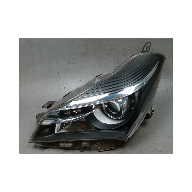 PHARE GAUCHE TOYOTA YARIS
