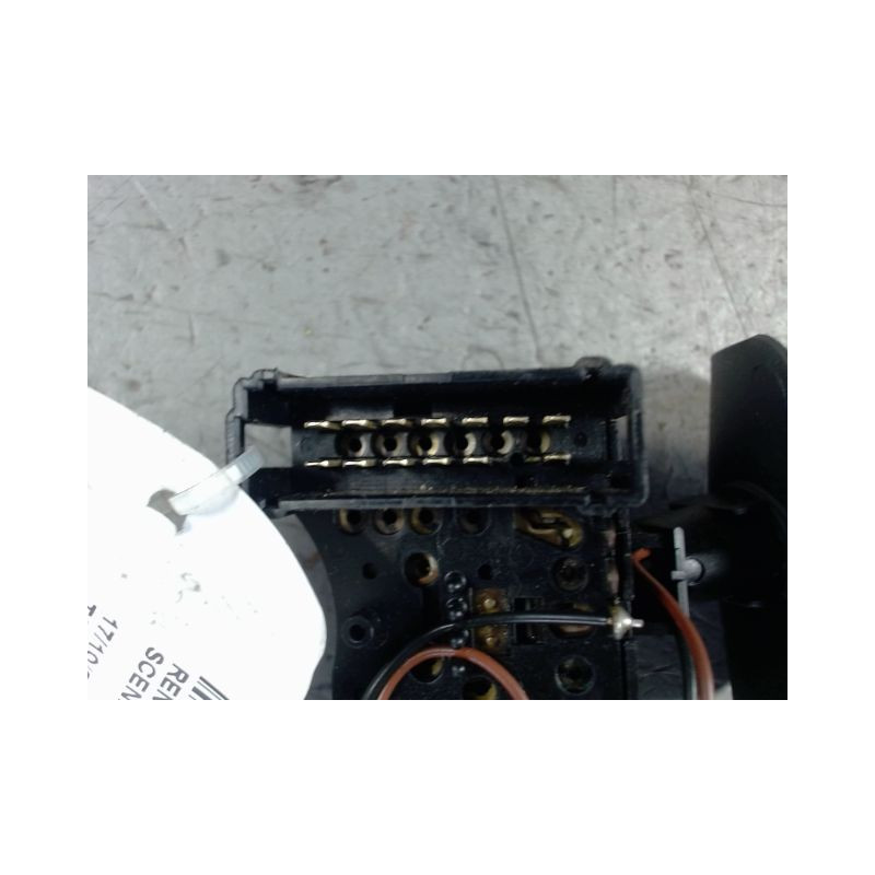 COMMANDE CLIGNOTANT RENAULT SCENIC I PH2 99-03