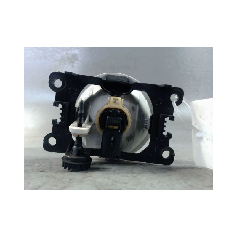 PHARE ANTIBROUILLARD AVANT GAUCHE PEUGEOT 206+ 2009-