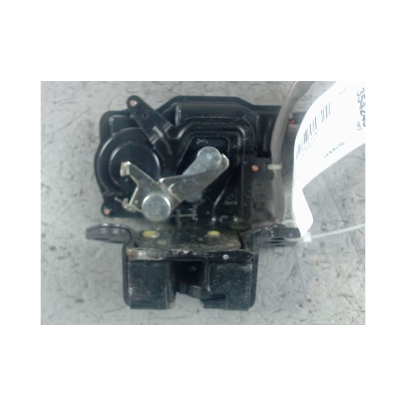 SERRURE HAYON  TOYOTA COROLLA VERSO 2004-2007
