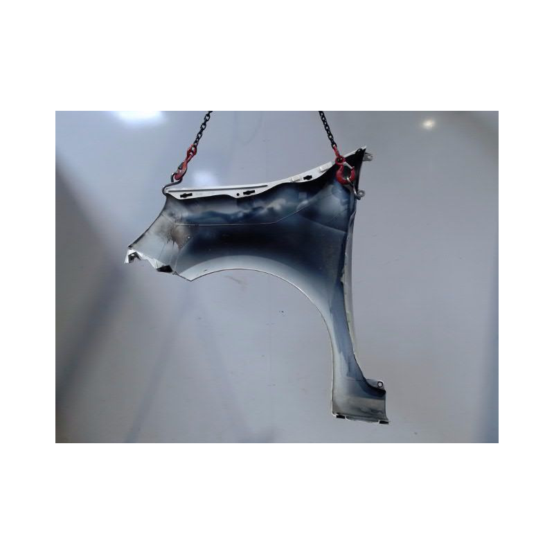 AILE AVANT DROIT RENAULT MODUS LONGUE 2008-