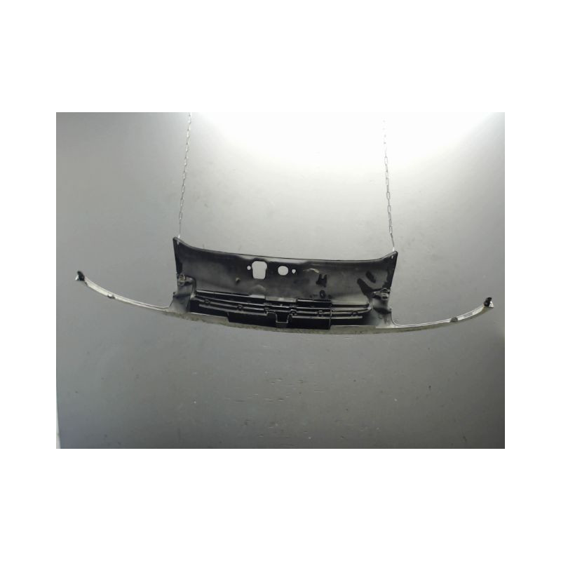 CALANDRE RENAULT CLIO