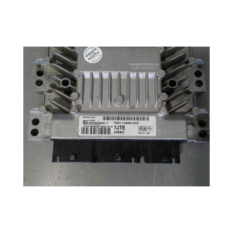 CALCULATEUR MOTEUR FORD C-MAX