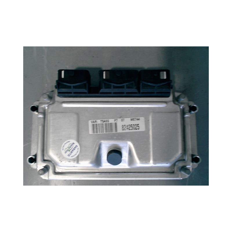 CALCULATEUR MOTEUR PEUGEOT 307