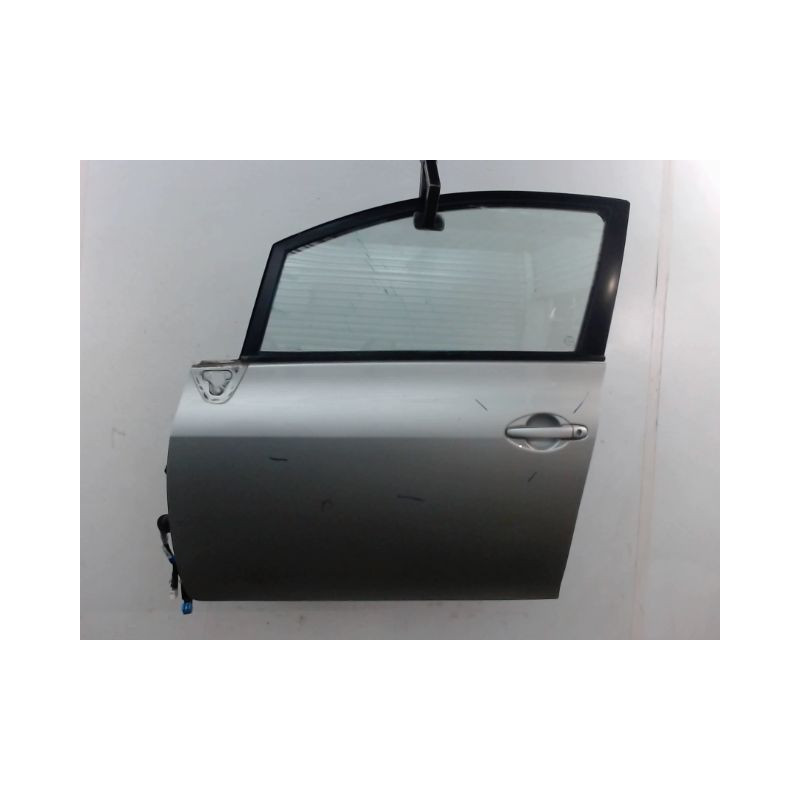 PORTE AVANT GAUCHE TOYOTA AURIS