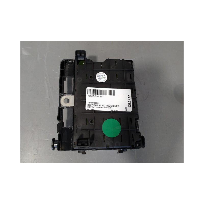 BOITE A FUSIBLES PEUGEOT 307