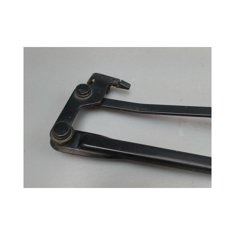 BRAS ESSUIE-GLACE AVANT TOYOTA YARIS 2005-