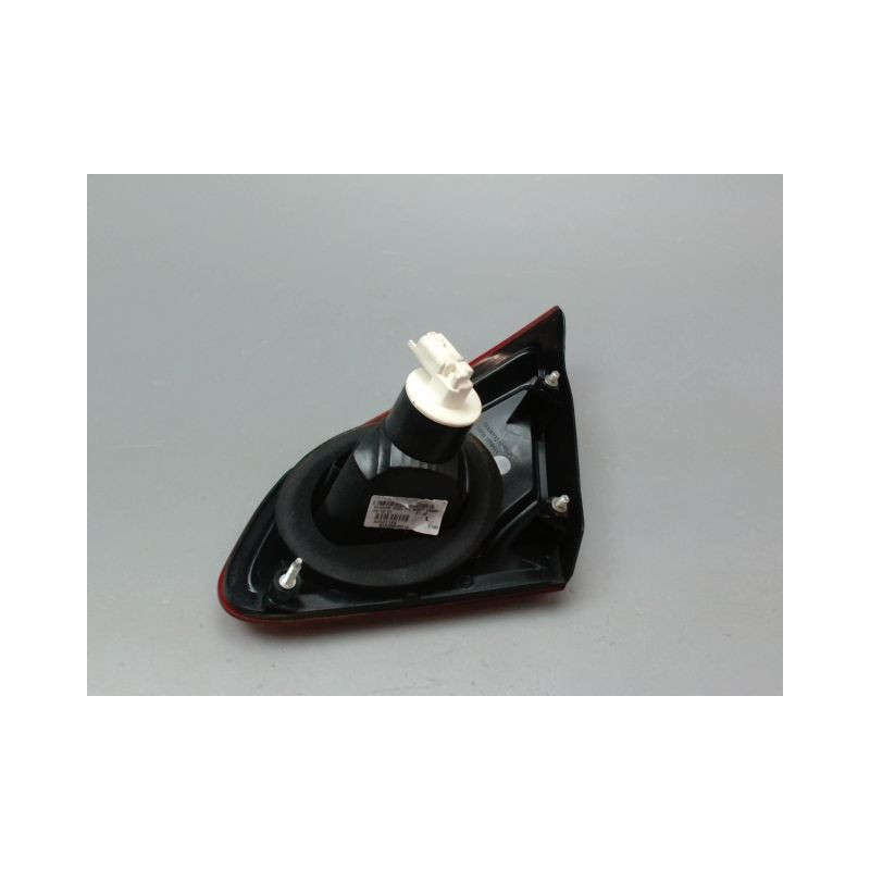 FEU ARRIERE INTERIEUR GAUCHE NISSAN QASHQAI +2 I Phase 2 LONG 2010-2014
