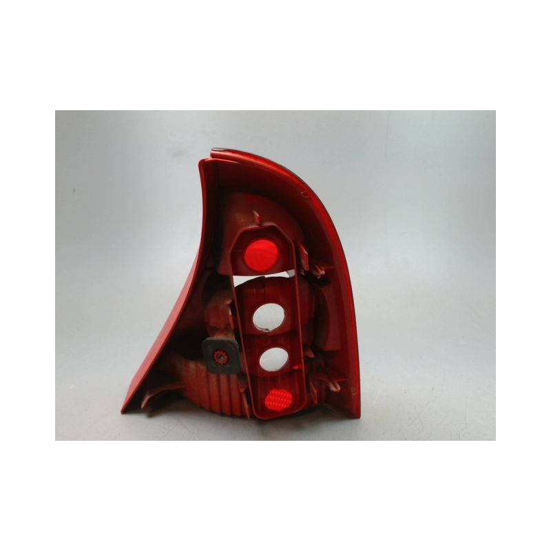 FEU ARRIERE GAUCHE  RENAULT CLIO II Phase 2 2001-2006