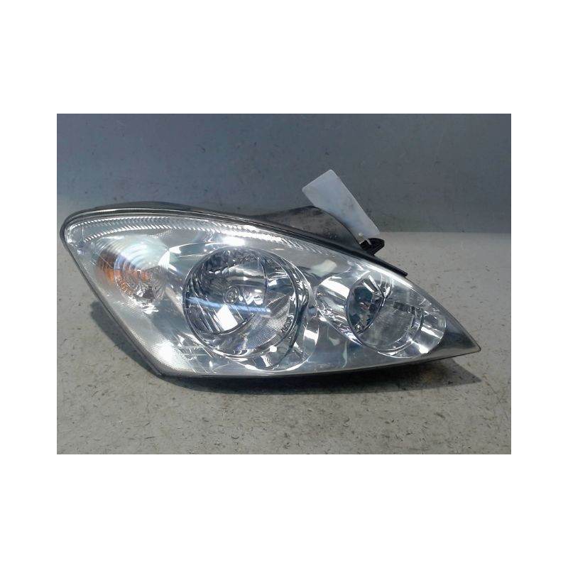 PHARE DROIT KIA CEE-D