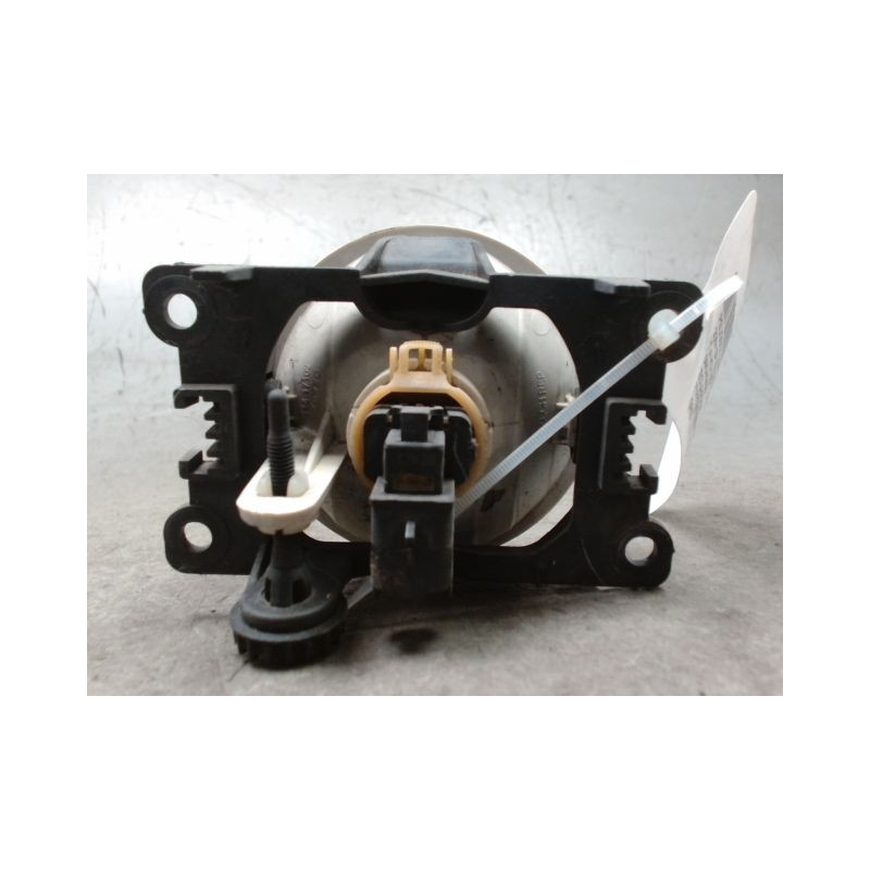 PHARE ANTIBROUILLARD AVANT GAUCHE PEUGEOT 206+ 2009-