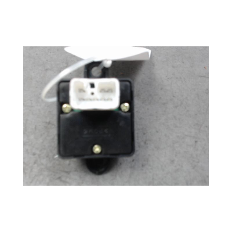 COMMANDE LEVE-GLACE PORTE AVG HYUNDAI ATOS
