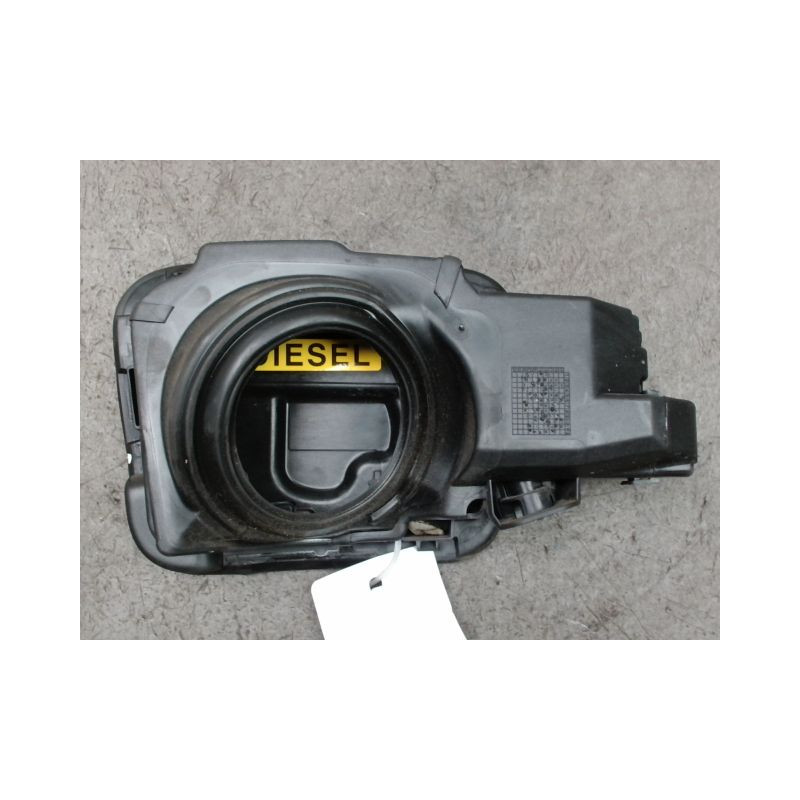 VOLET DE TRAPPE CARBURANT OPEL VIVARO