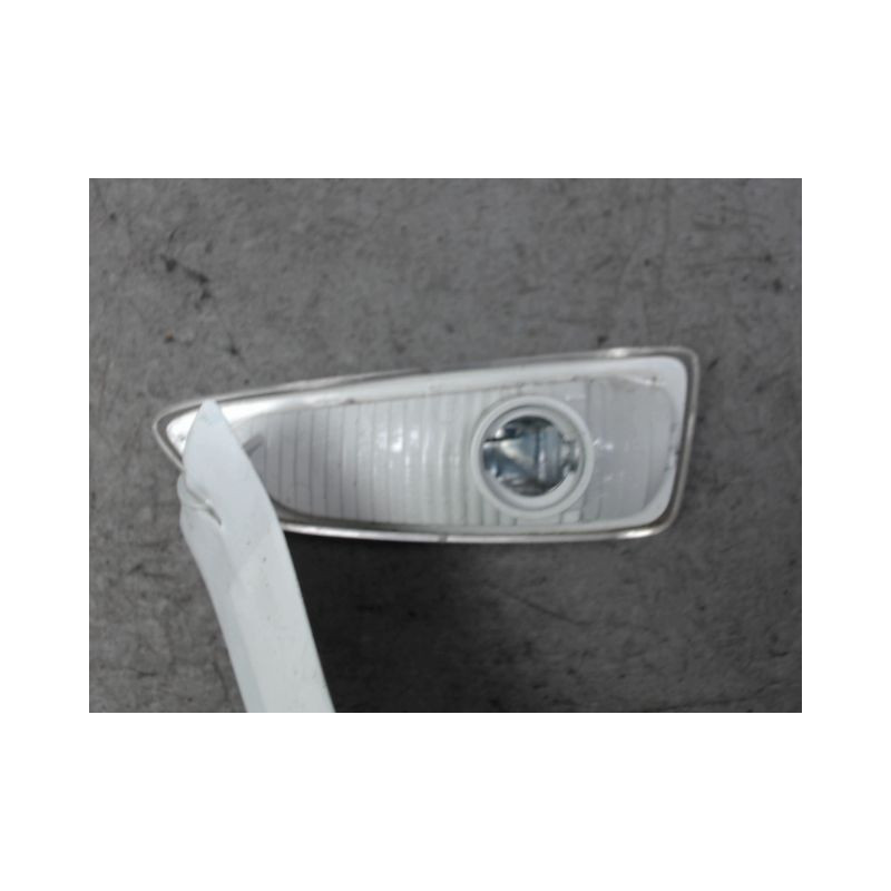REPETITEUR AILE DROIT OPEL CROSSLAND