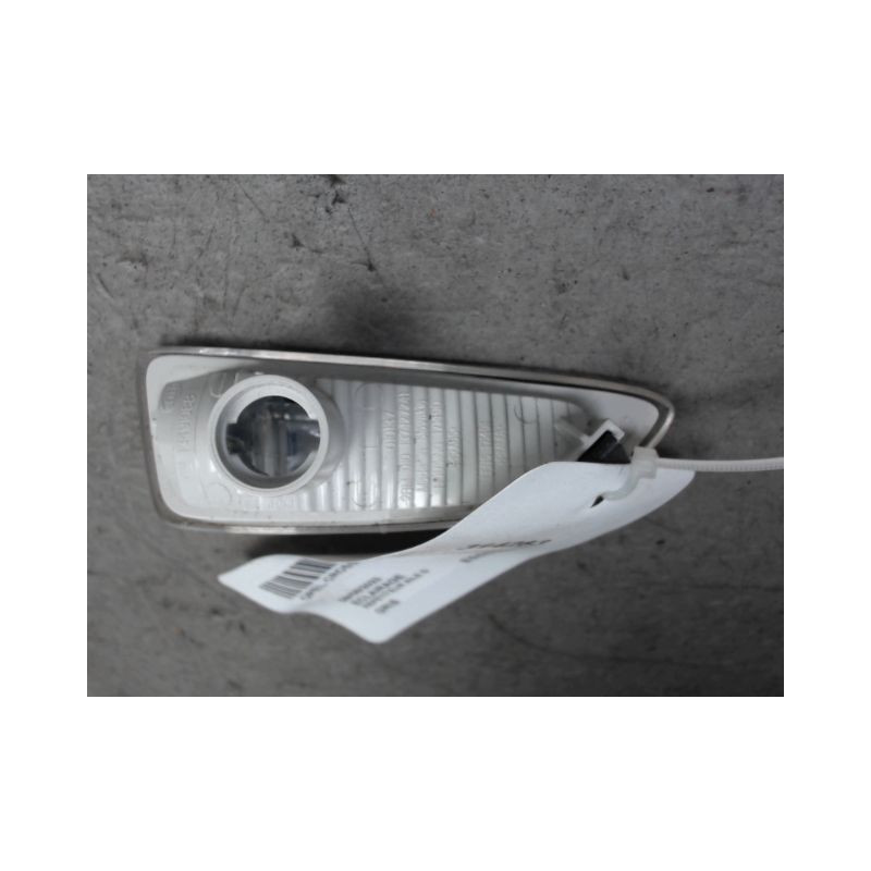 REPETITEUR AILE GAUCHE OPEL CROSSLAND
