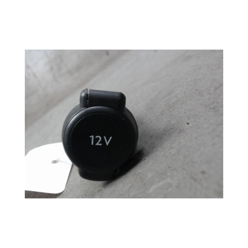 PRISE 12V AV OPEL CROSSLAND