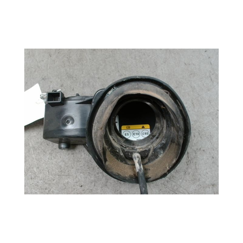 VOLET DE TRAPPE CARBURANT FORD KUGA