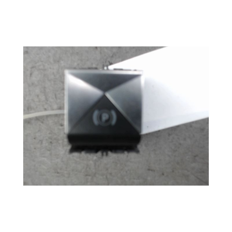 INTERIEUR COMMANDE FREIN A MAIN DS DS7